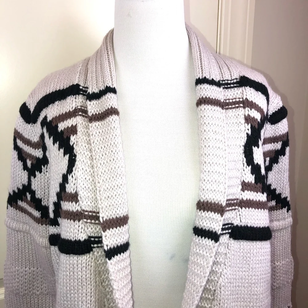 Love Stitch Chunky Ivory White Sweater Cardigan S